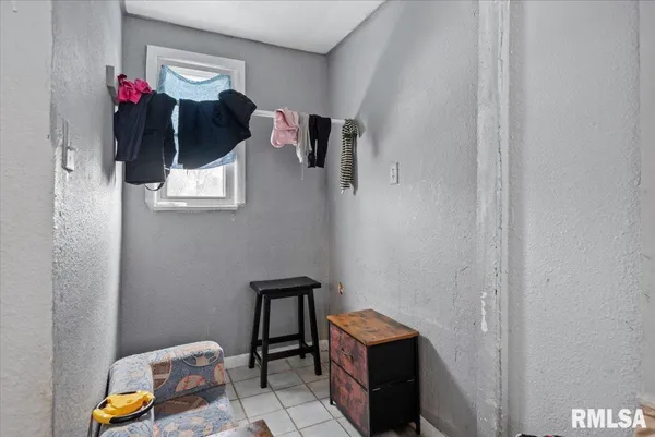 $164,900 | 922-924 North 4th Street, Springfield, IL 62702