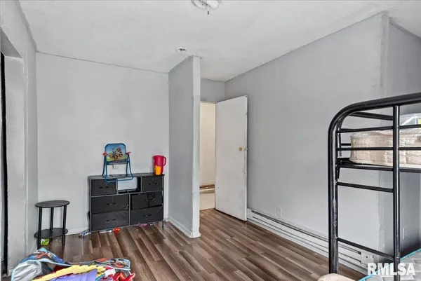 $164,900 | 922-924 North 4th Street, Springfield, IL 62702