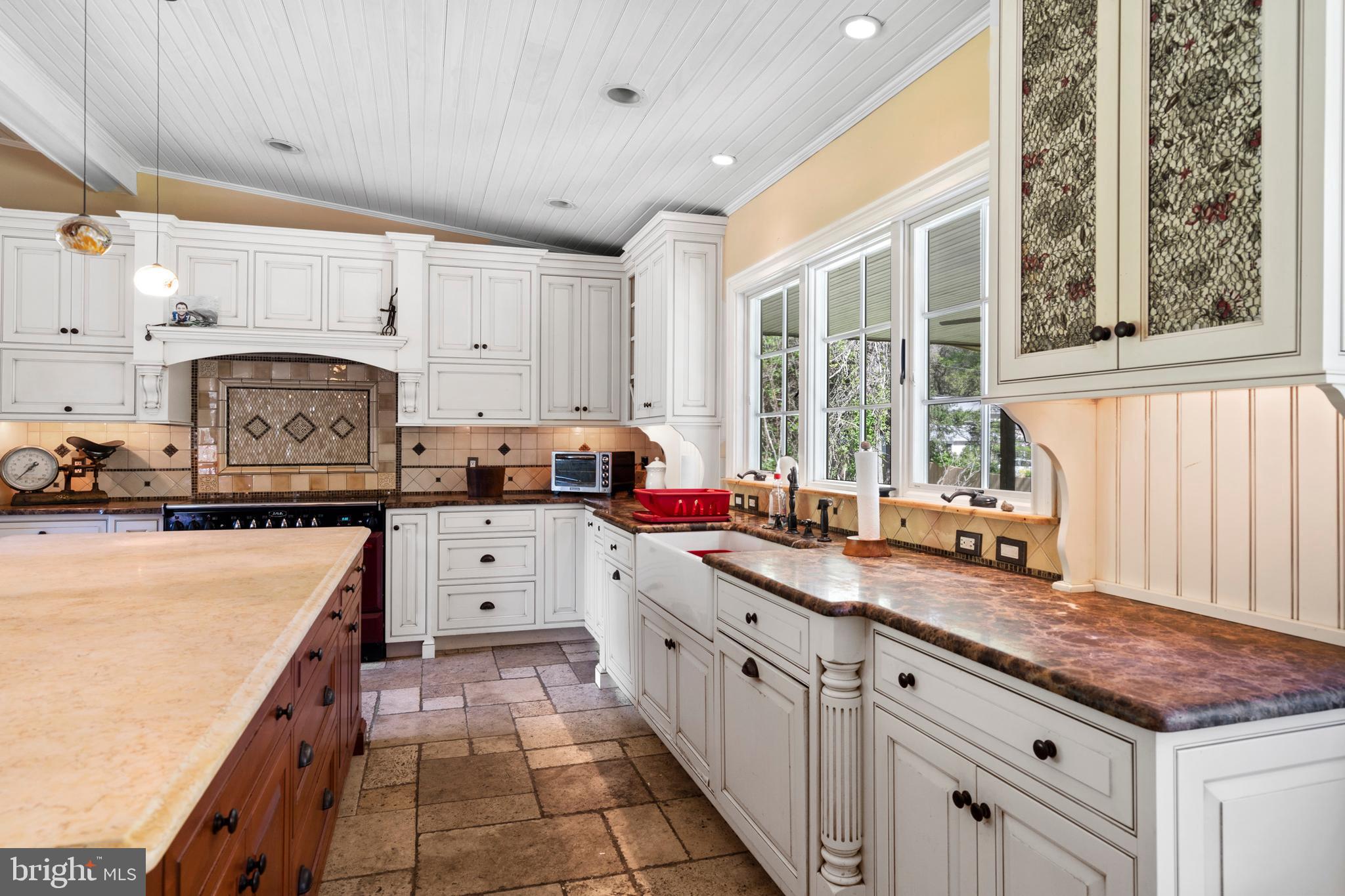 361 East Rose Tree Road Media, PA 19063 - Photo 10 of 53