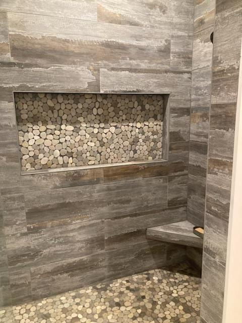 8321 Ebenezer Road Buena Vista, GA 31803 - Photo 39 of 61 Zero Entry Custom Showers throughout lodge