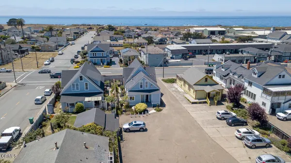 $1,250,000 | 700 North Main Street, Fort Bragg, CA 95437