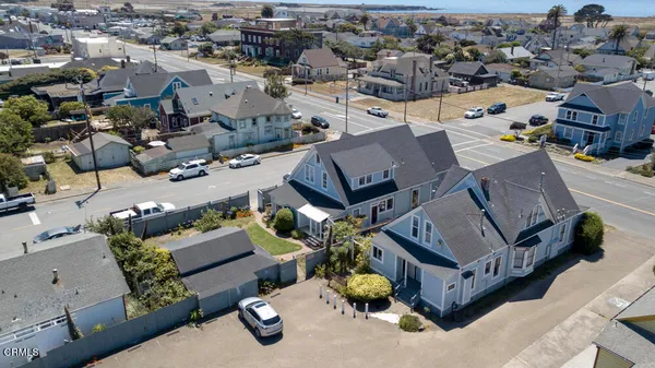 $1,250,000 | 700 North Main Street, Fort Bragg, CA 95437