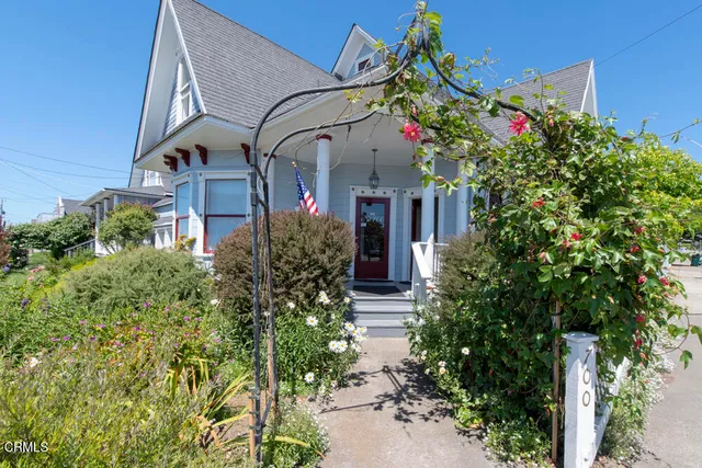 $1,250,000 | 700 North Main Street, Fort Bragg, CA 95437