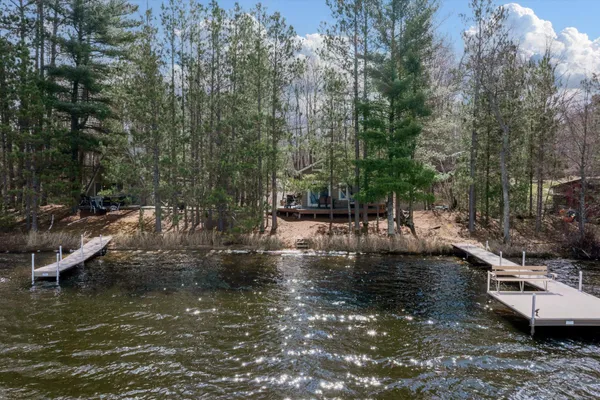 $595,000 | 10401 Vermillion Point Drive Northeast, Deer River, MN 56636