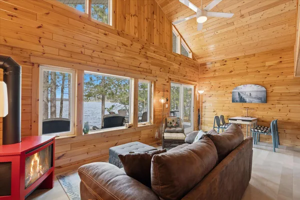 $595,000 | 10401 Vermillion Point Drive Northeast, Deer River, MN 56636