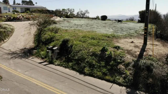 $600,000 | 702 West Highland Drive, Camarillo, CA 93010