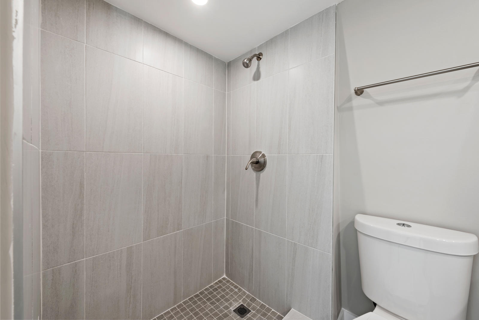 3900 County Line Road, Unit 4D Tequesta, FL 33469 - Photo 16 of 23 16-jjFvDtUQ6iVzSpMdnvyR_temp