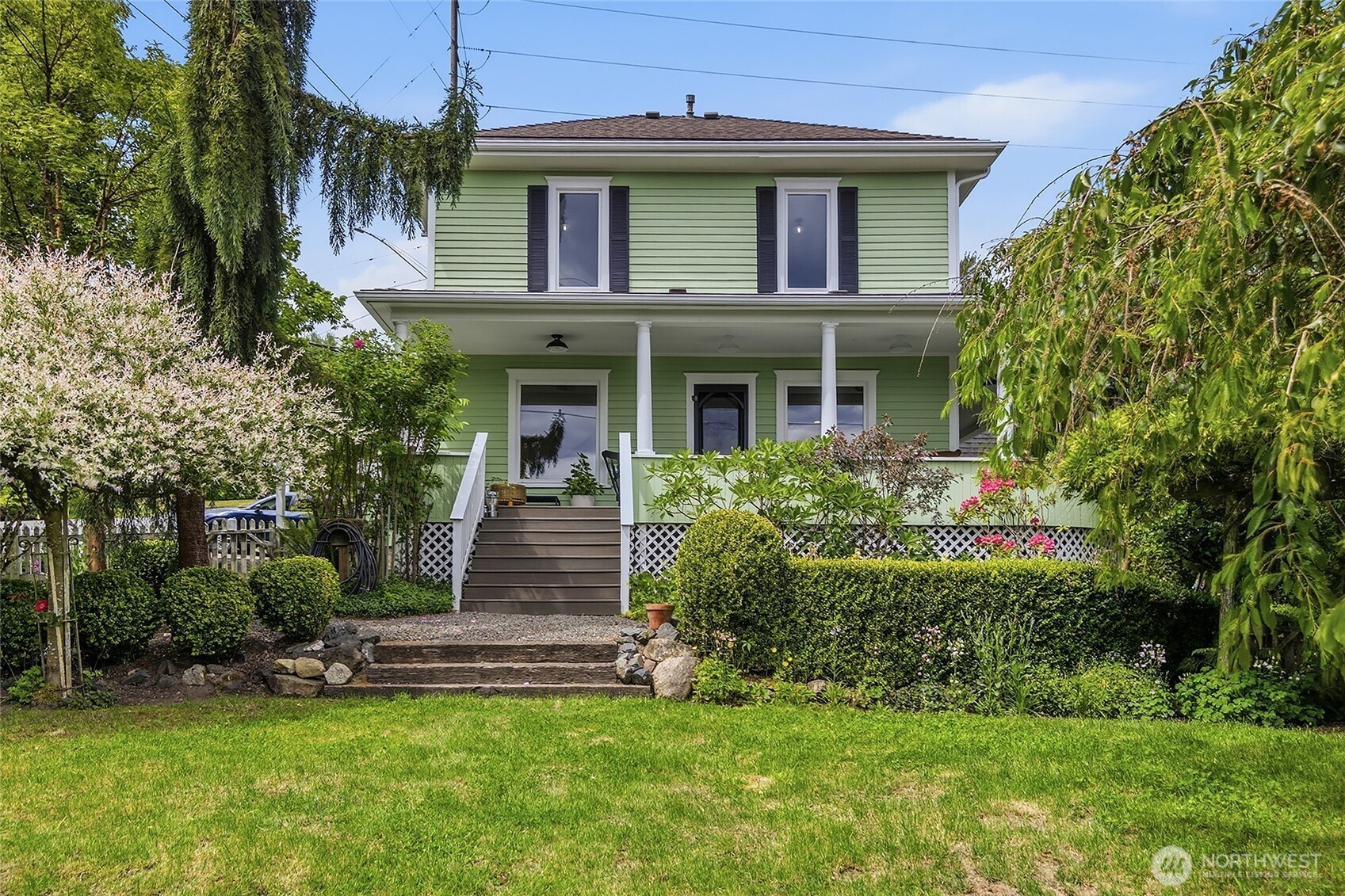 2115 Main Street Everett, WA 98203 - Photo 1 of 40