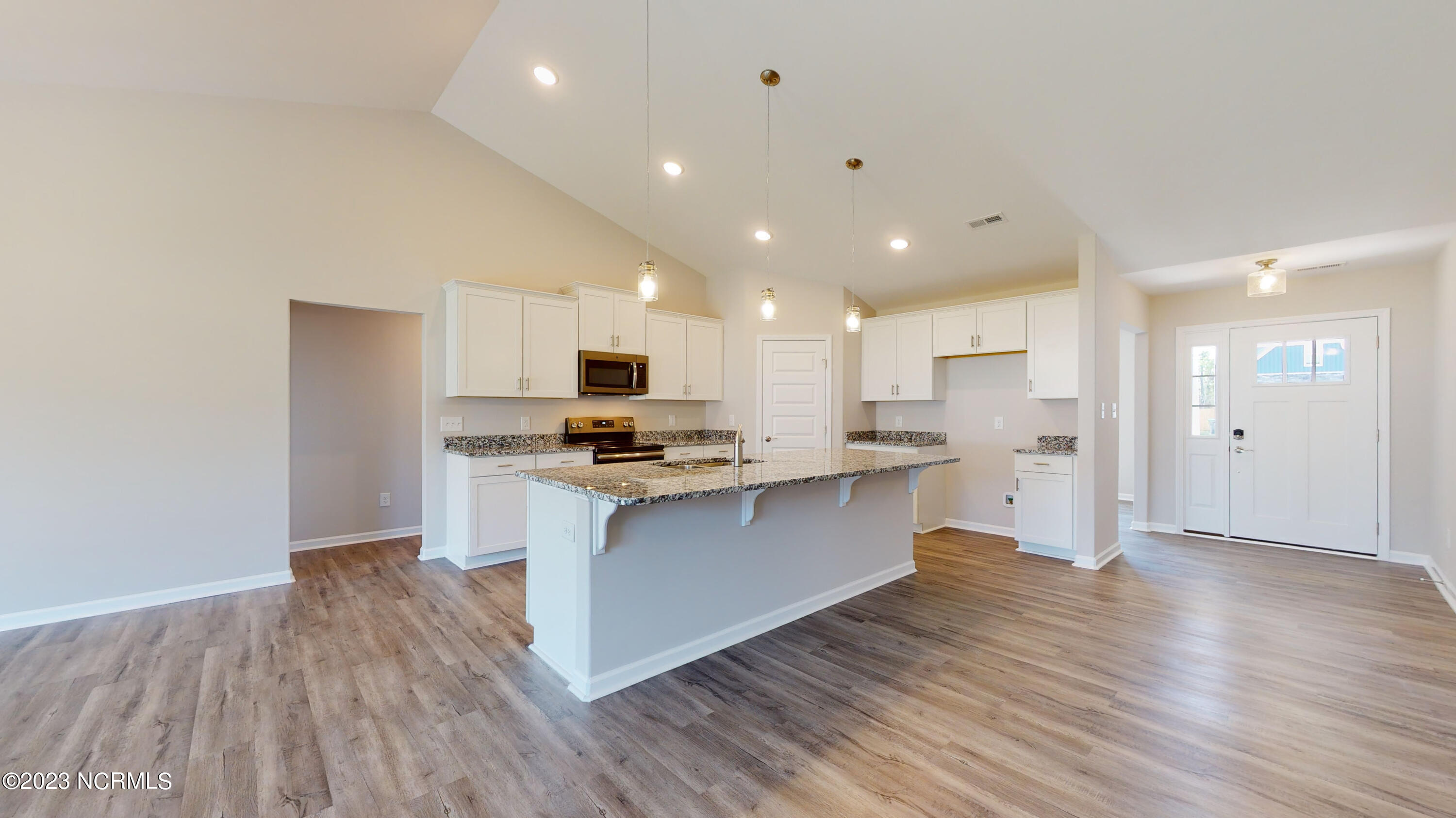 2504 Wild Turkey Road New Bern, NC 28562 - Photo 4 of 15 Photo of Similar Construction