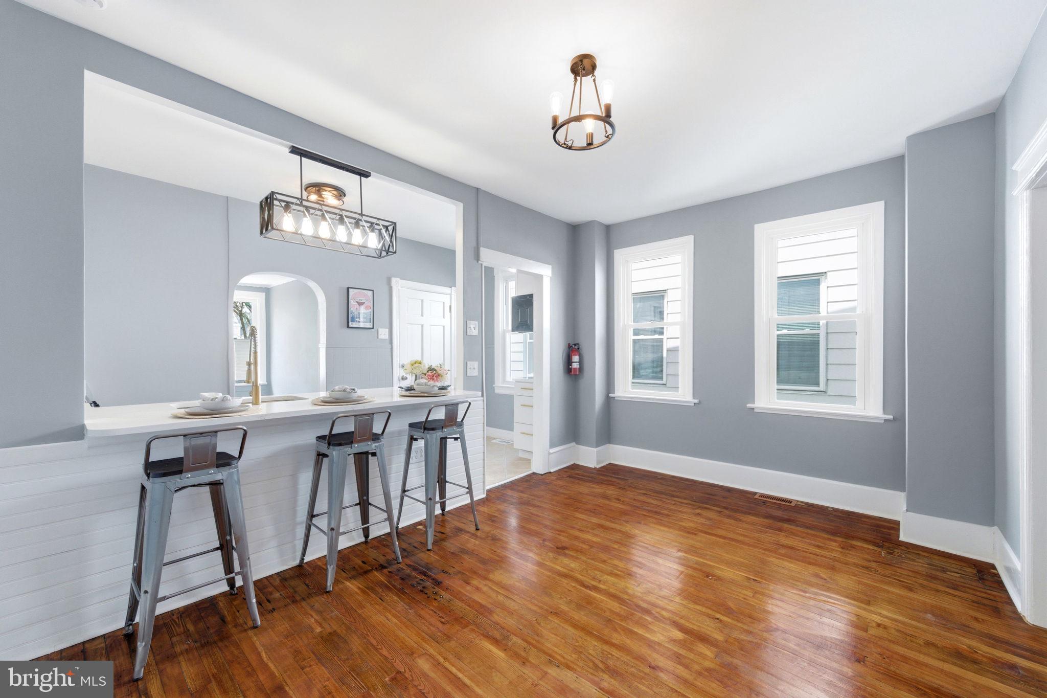 720 Powell Street Gloucester City, NJ 08030 - Photo 15 of 45 Dining area