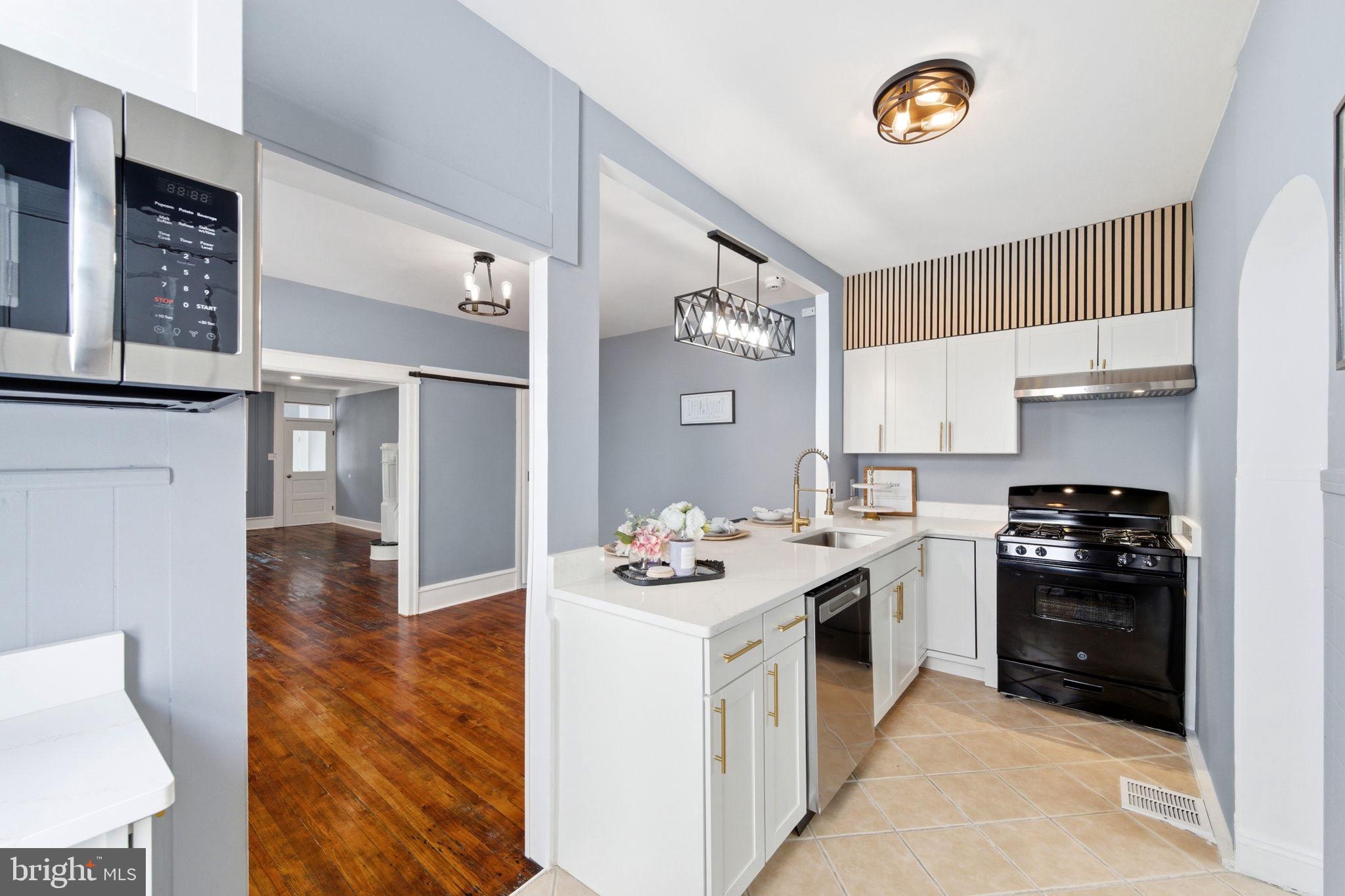 720 Powell Street Gloucester City, NJ 08030 - Photo 20 of 45 Kitchen