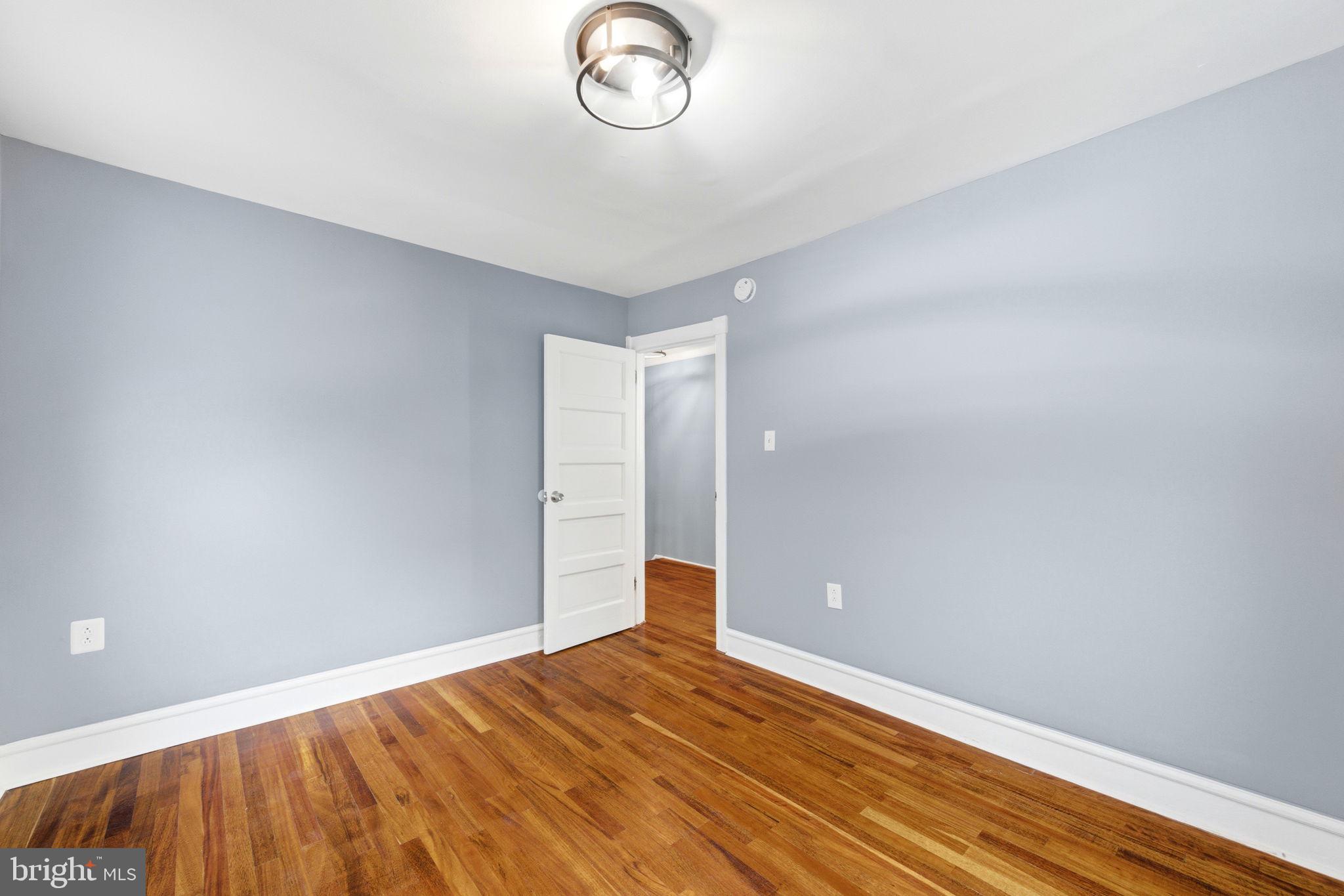 720 Powell Street Gloucester City, NJ 08030 - Photo 31 of 45
