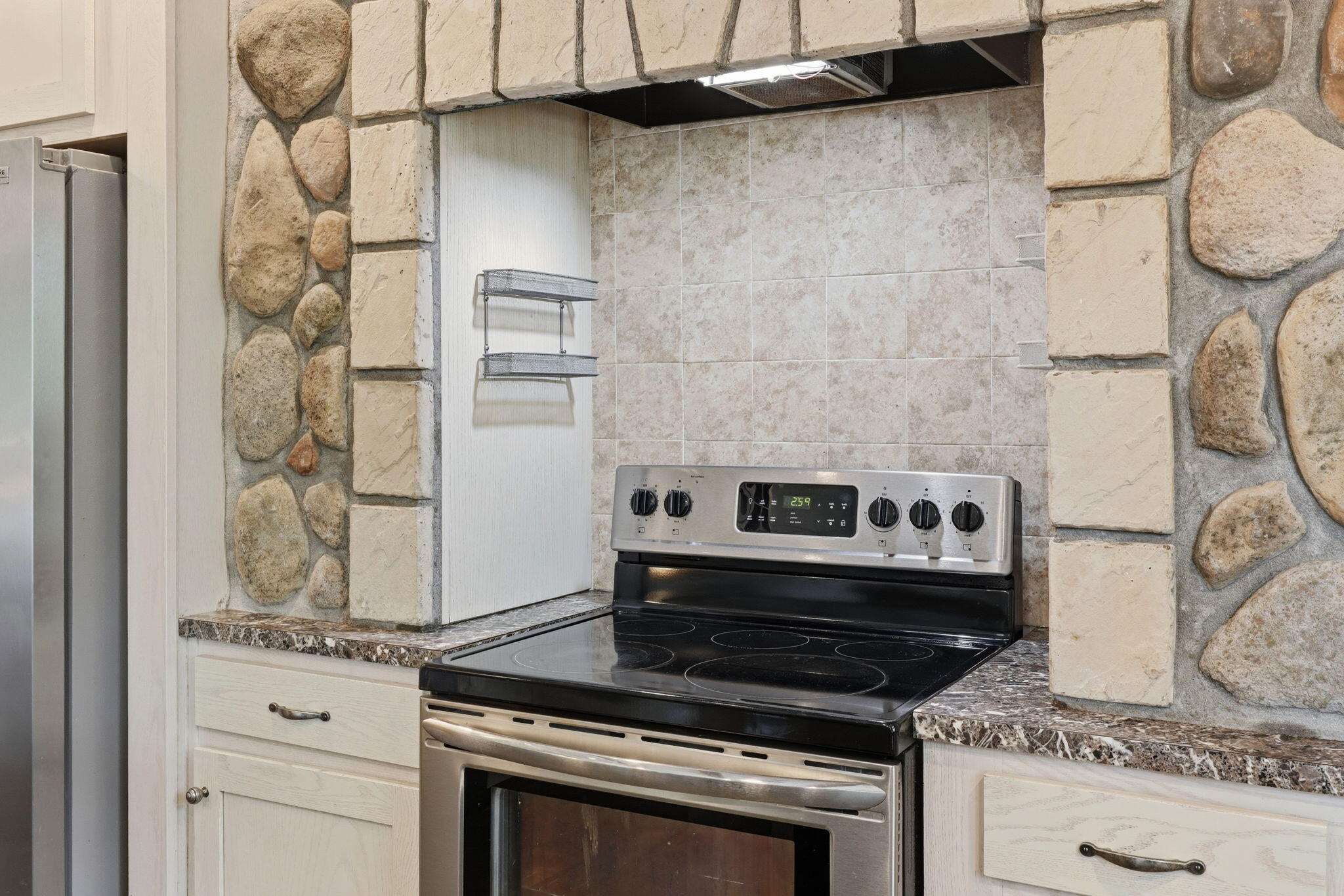 10806 Bell's Highway Ruffin, SC 29475 - Photo 10 of 48