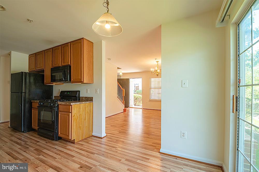 2022 Astilbe Way Odenton, MD 21113 - Photo 8 of 27