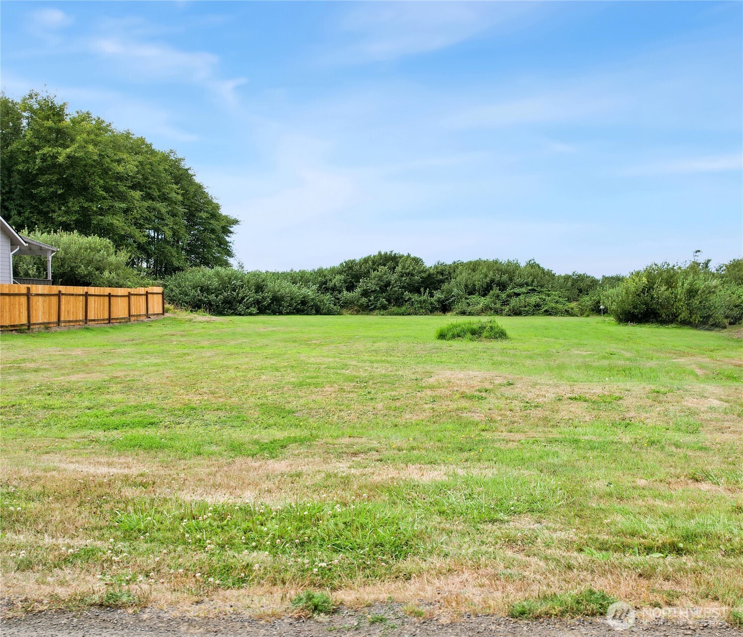 -xxx Calhoun Road Aberdeen, WA 98520 - Photo 5 of 14 a view of a garden with a lake