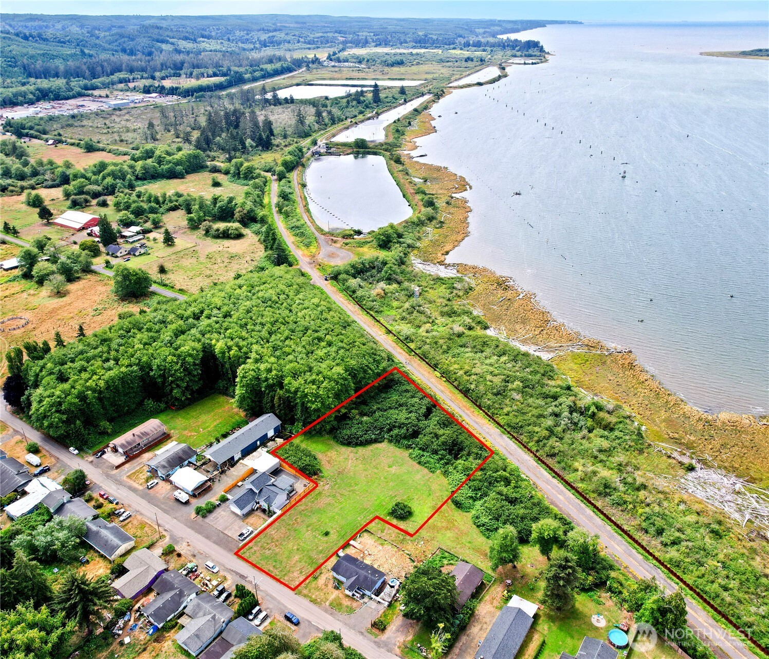 -xxx Calhoun Road Aberdeen, WA 98520 - Photo 9 of 14 an aerial view of a city