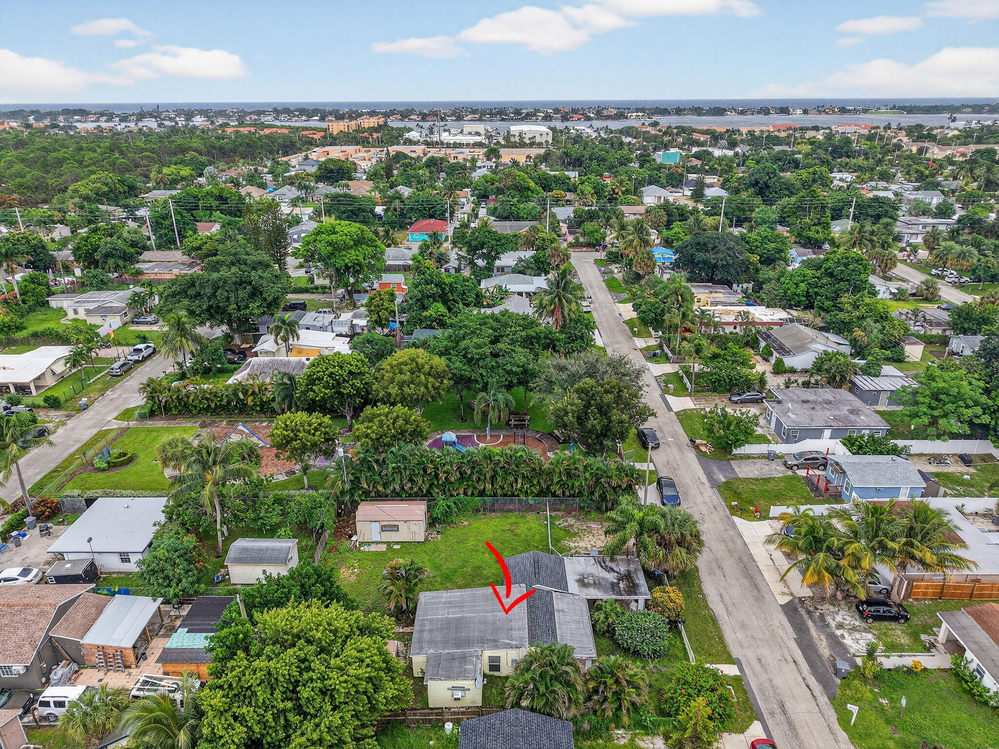 1079 Highview Road Lake Worth, FL 33462 - Photo 31 of 37 5-web-or-mls-DJI_20251010123454_0523_D