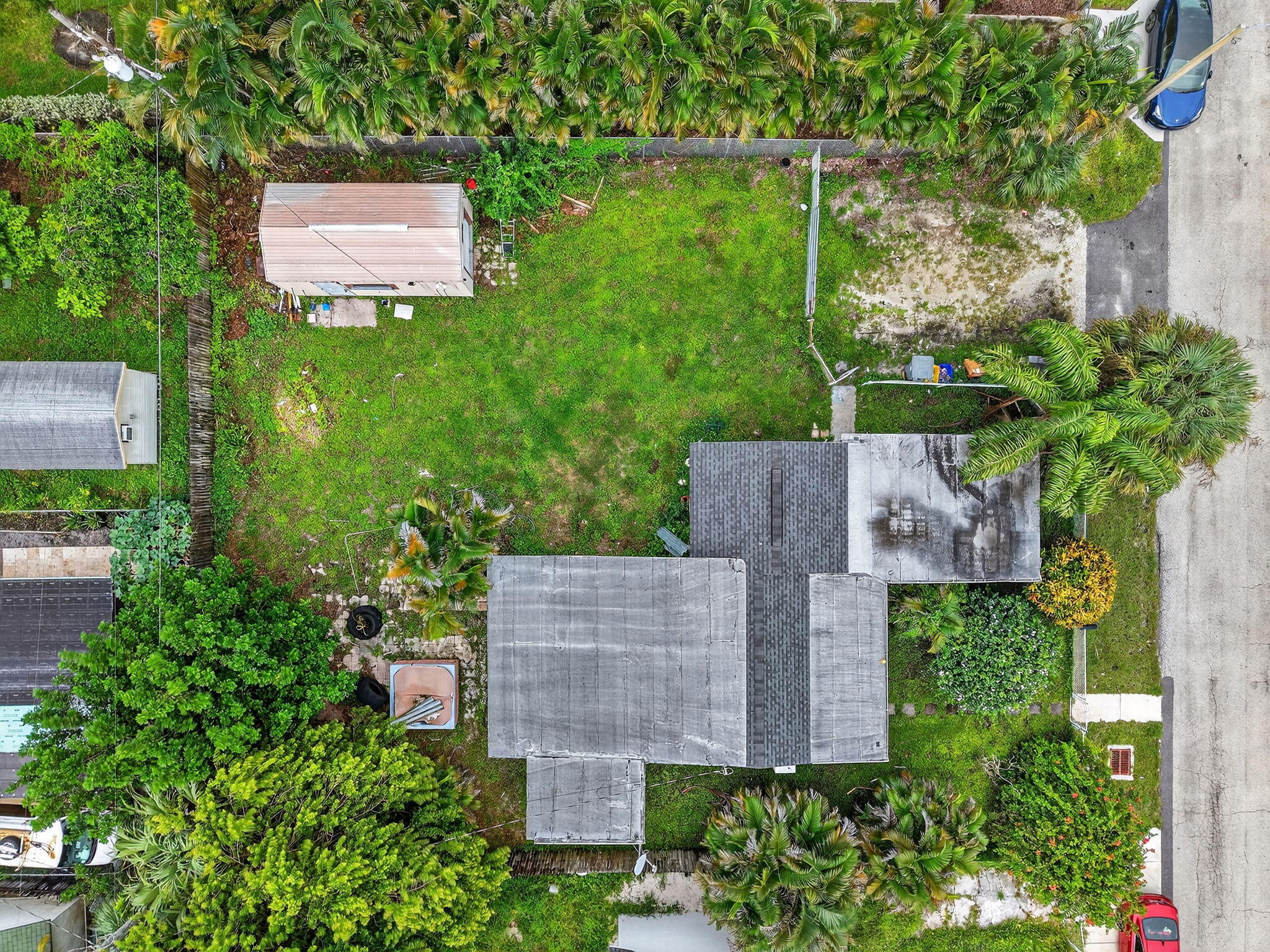 1079 Highview Road Lake Worth, FL 33462 - Photo 4 of 37 11-web-or-mls-DJI_20251010123645_0553_D