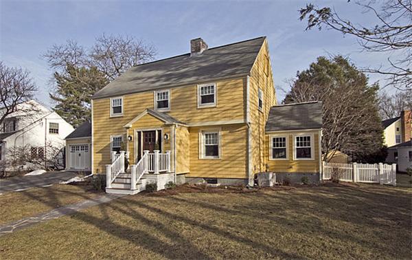 56 Gould Road Newton, MA 02468 - Photo 1 of 17 Gallery Image 1