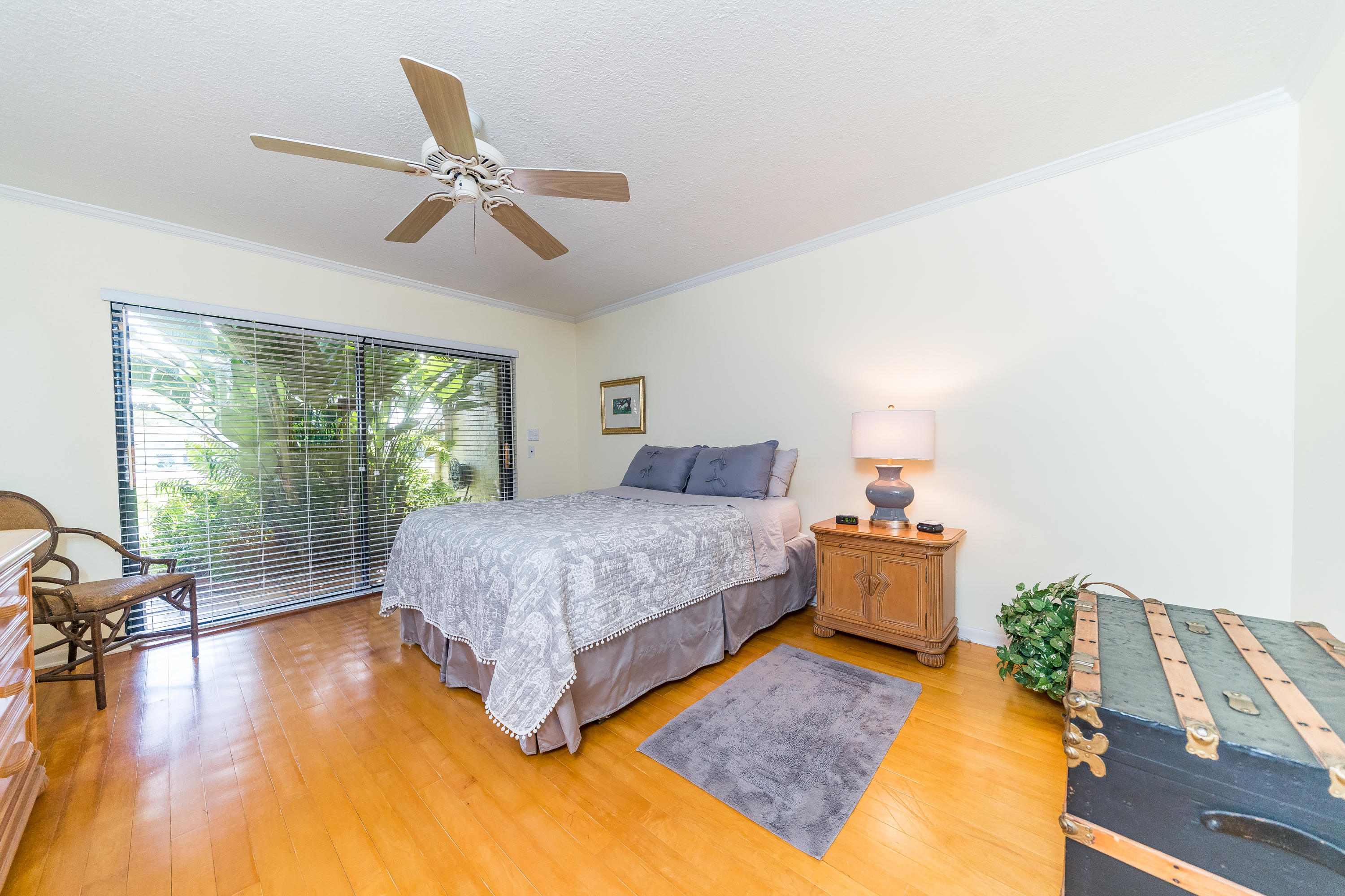 21600 Altamira Avenue Boca Raton, FL 33433 - Photo 13 of 24 011-21600AltamiraAve-BocaRaton-FL-33428-