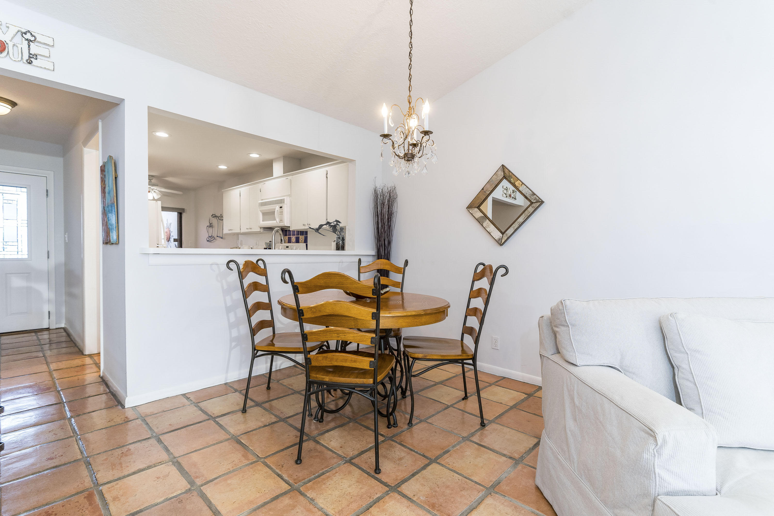 21600 Altamira Avenue Boca Raton, FL 33433 - Photo 7 of 24 004-21600AltamiraAve-BocaRaton-FL-33428-