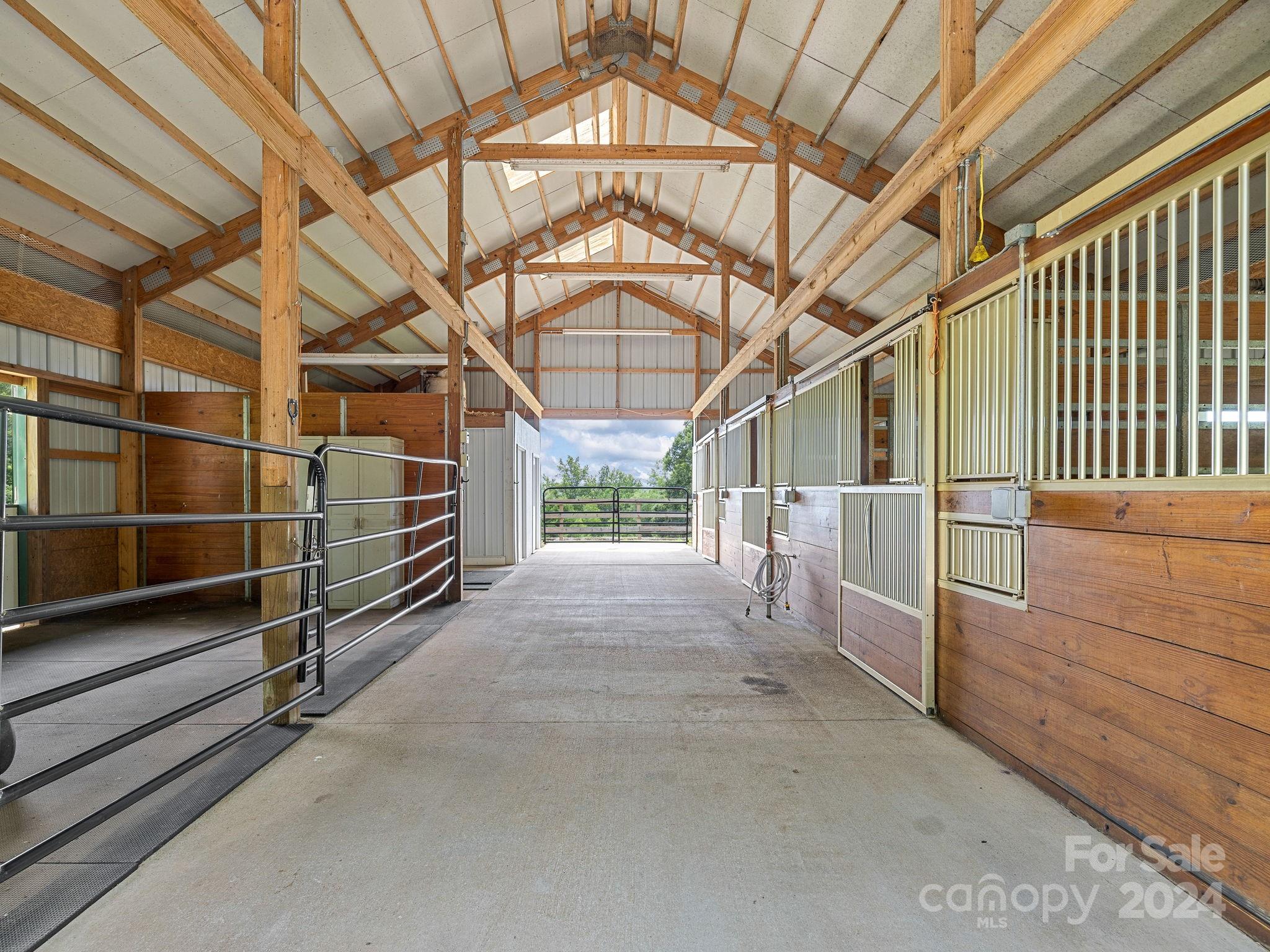 699 Bill Collins Road Columbus, NC 28722 - Photo 31 of 38 a view of entryway
