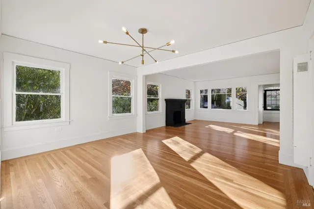 $1,020,000 | 242 D Street, San Rafael, CA 94901