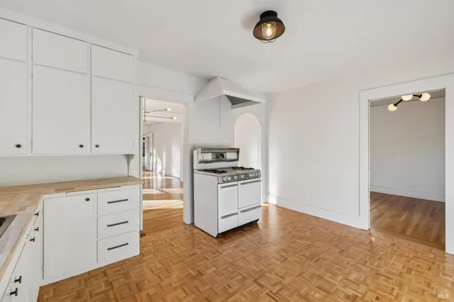 $1,020,000 | 242 D Street, San Rafael, CA 94901