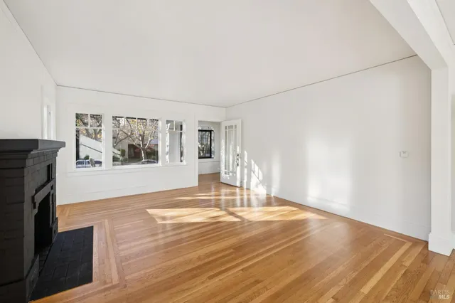 $1,020,000 | 242 D Street, San Rafael, CA 94901