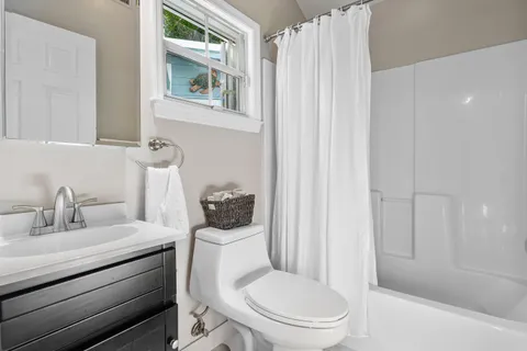 $4,250,000 | 802 Northeast 2nd Street, Delray Beach, FL 33483