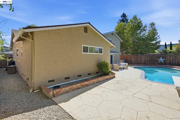 $1,835,000 | 2223 Camino Brazos, Pleasanton, CA 94566