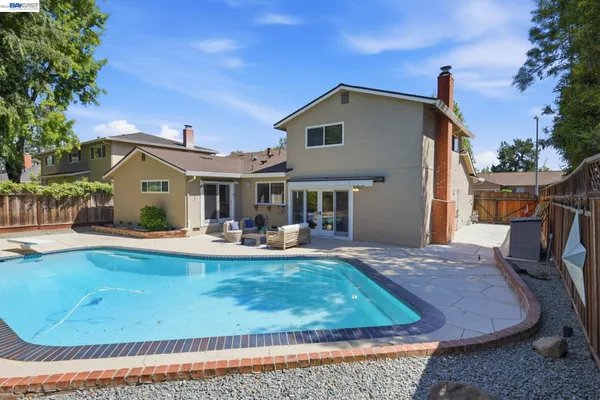 $1,835,000 | 2223 Camino Brazos, Pleasanton, CA 94566