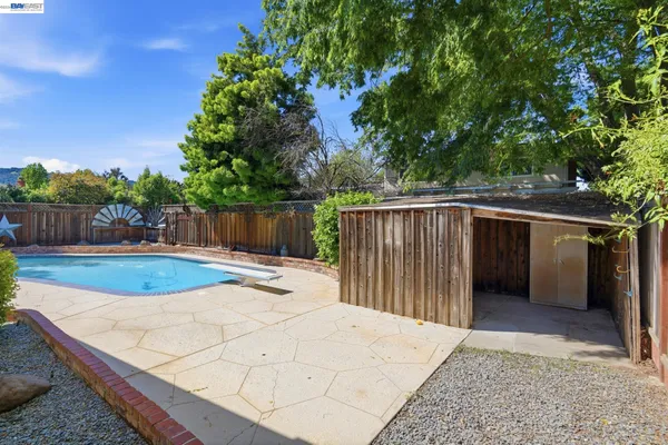 $1,835,000 | 2223 Camino Brazos, Pleasanton, CA 94566