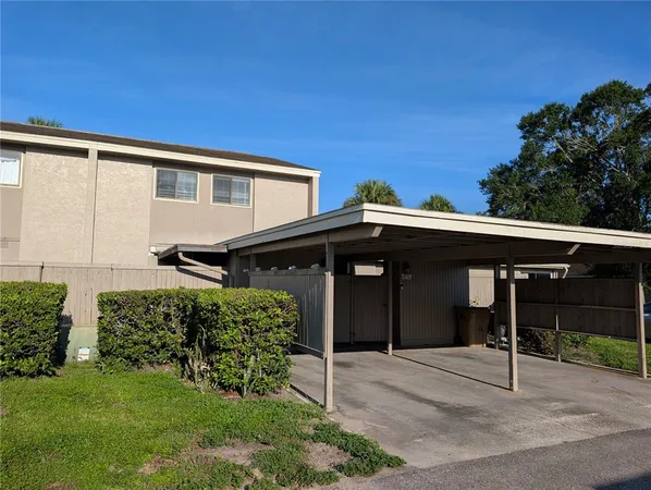 $179,900 | 8710 Plum Lane, Temple Terrace, FL 33637