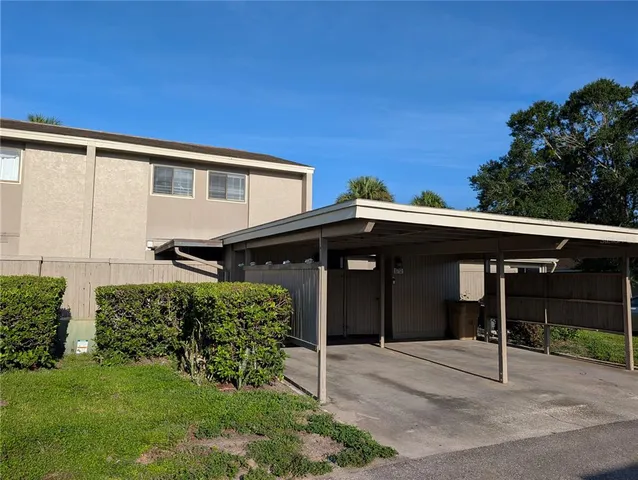 $179,900 | 8710 Plum Lane, Temple Terrace, FL 33637