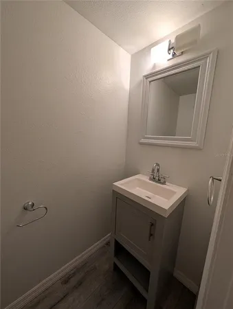 $179,900 | 8710 Plum Lane, Temple Terrace, FL 33637