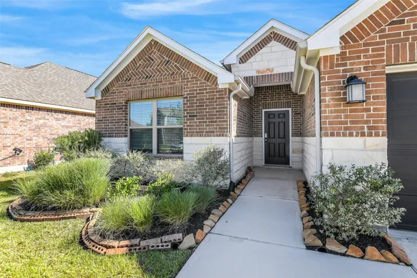 $389,000 | 8522 Jetty Gln Drive, Cypress, TX 77433