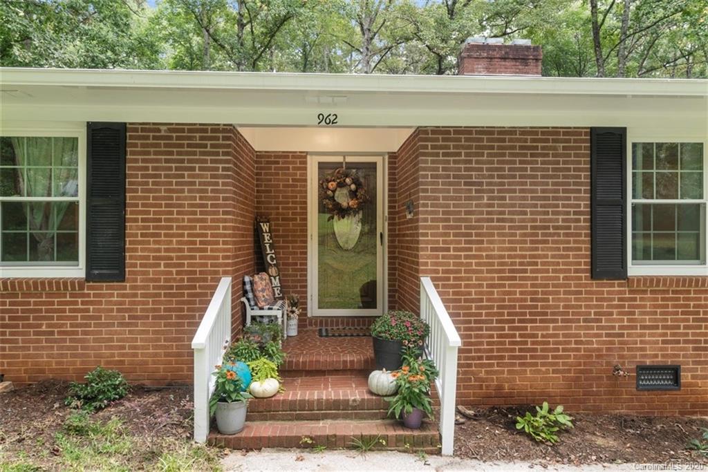 962 Sherwood Circle Lancaster, SC 29720 - Photo 5 of 40