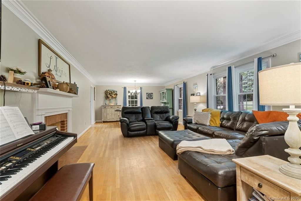 962 Sherwood Circle Lancaster, SC 29720 - Photo 9 of 40