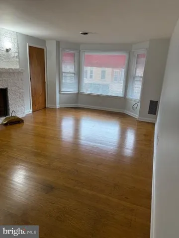 $1,495 | 35 West Main Street, Waynesboro, PA 17268