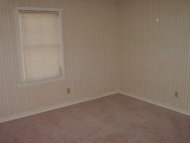 300 Barry Drive Greer, SC 29650 - Photo 9 of 9 Gallery Image 9