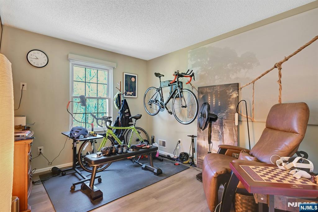 111 Raintree Lane, Unit 111 Mahwah, NJ 07430 - Photo 8 of 13