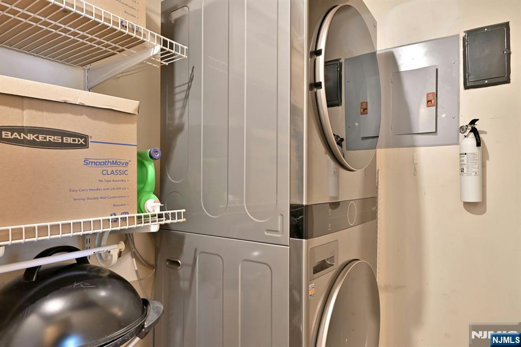 111 Raintree Lane, Unit 111 Mahwah, NJ 07430 - Photo 9 of 13