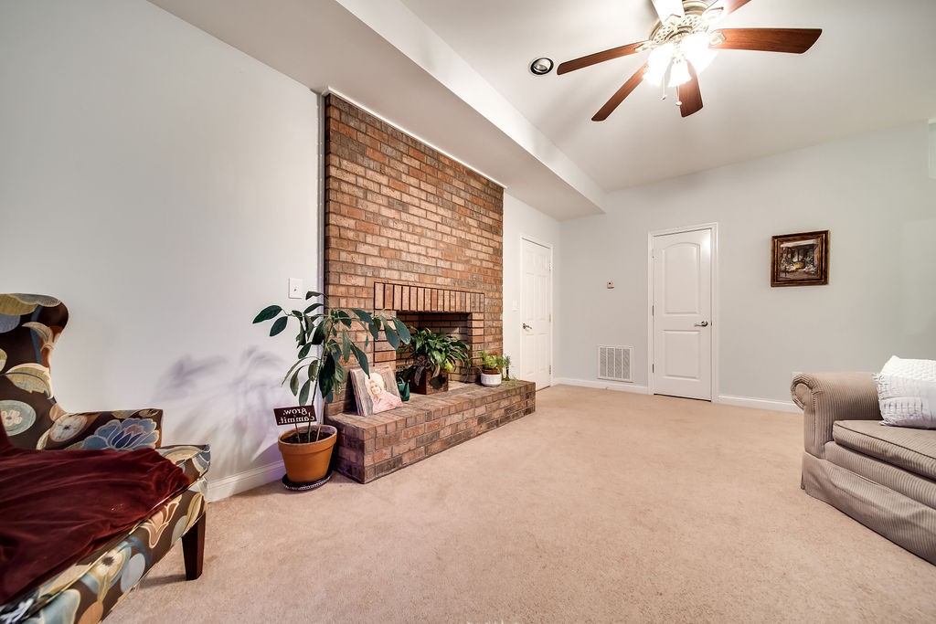 4945 Charles Dorris Road Springfield, TN 37172 - Photo 36 of 41 a view of a livingroom with furniture and a couch