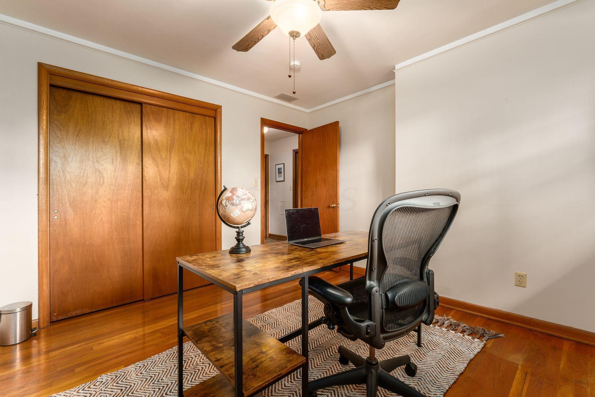3178 Halesworth Road Columbus, OH 43221 - Photo 42 of 63