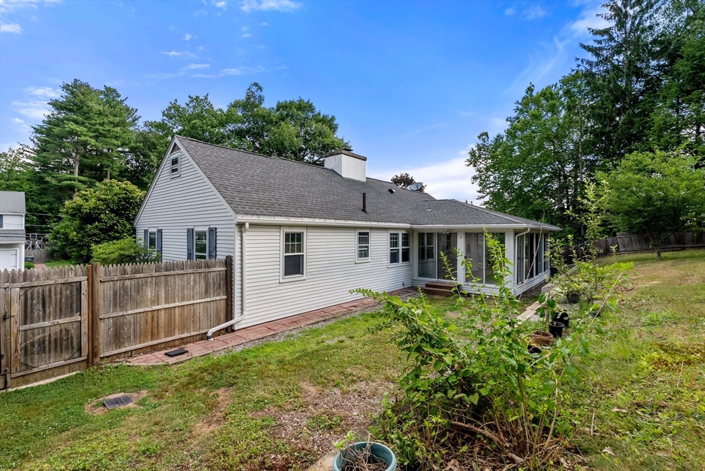 6 Chute Road Dedham, MA 02026 - Photo 31 of 34