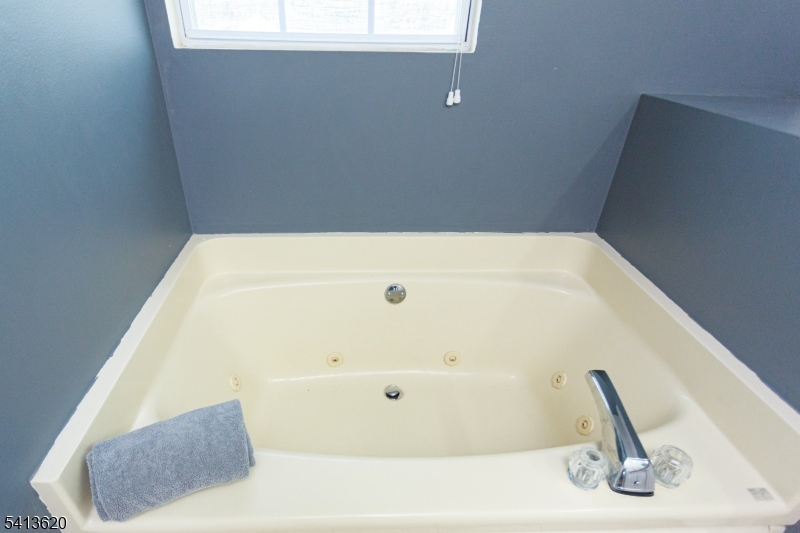 6 Robeson Ridge Oxford, NJ 07863 - Photo 35 of 50