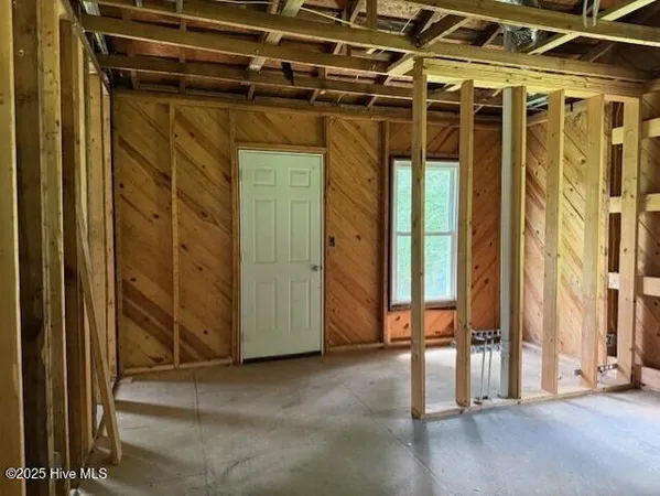 $90,000 | 9400 Highway 17, Pollocksville, NC 28573