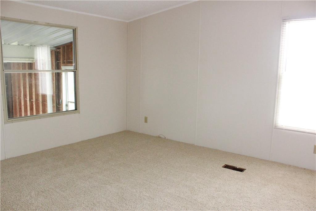 68 Sunset Drive Springfield, OH 45504 - Photo 15 of 23