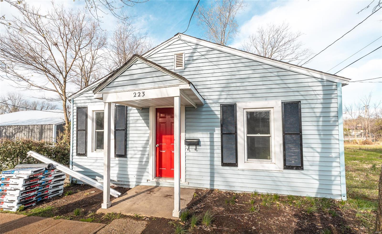 223 Warren Street Sullivan, MO 63080 - Photo 3 of 21